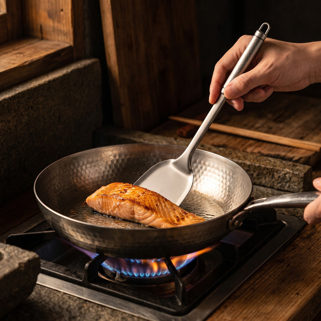 Hatori Junsui 純粋 Series – Titanium Utensils, in use