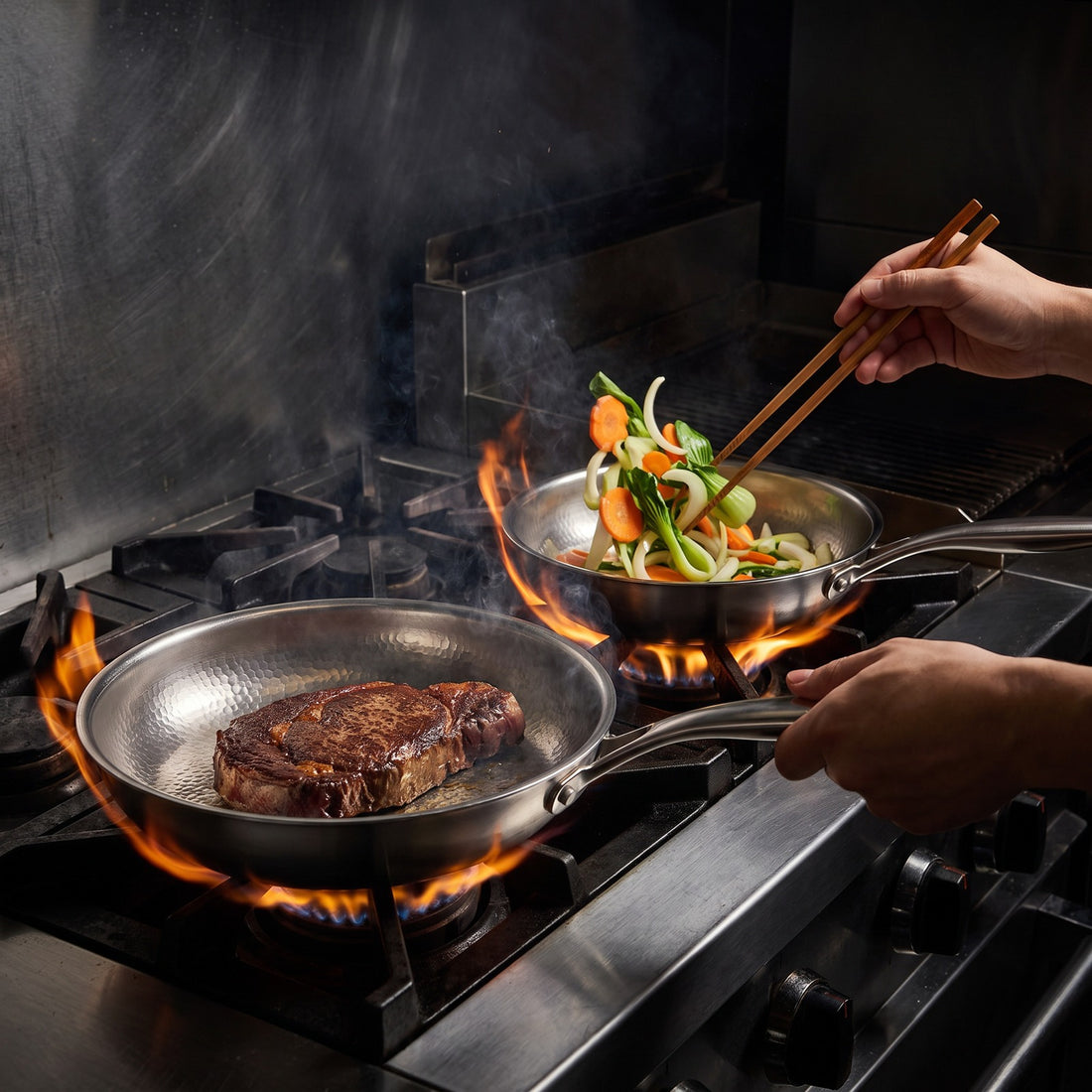 Hatori Kōmyō 光明 Series – 5-Pan Set with 2 Lids, in use on the stove