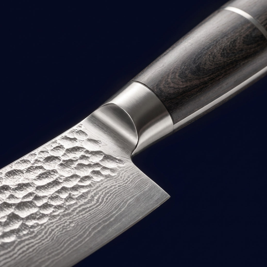 Hatori Mori 森 Series – Hammered Santoku 18 cm, close-up of the bolster
