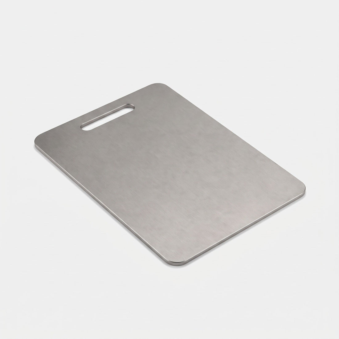 Hatori Kinzoku 錦属 Series – Titanium Cutting Board, on light grey