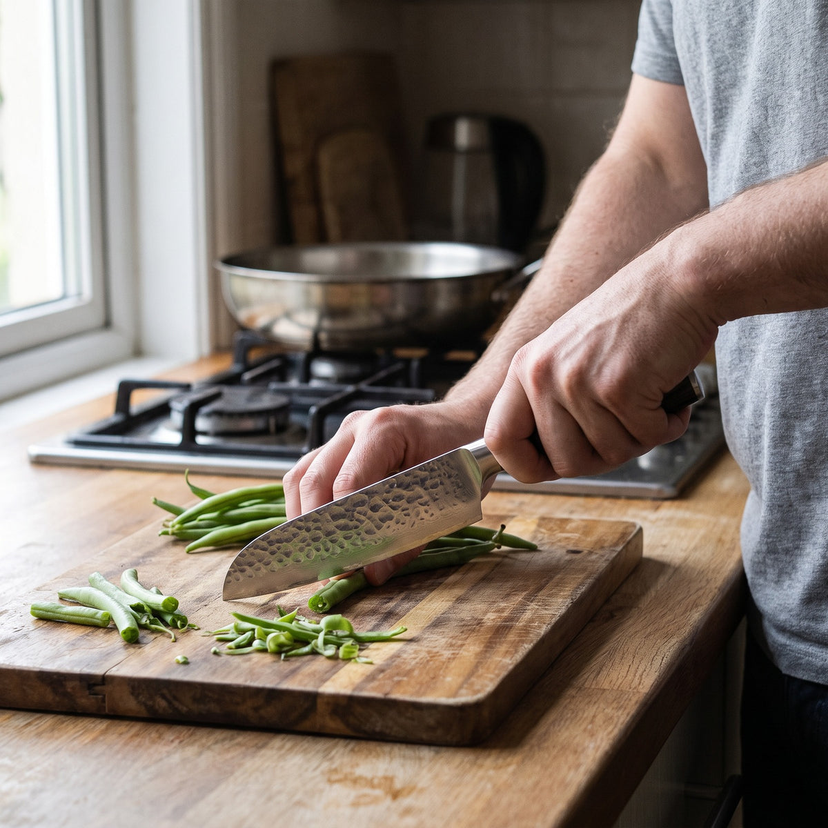 Hatori Mori 森 Series – Hammered Utility Knife 13 cm, in a home kitchen