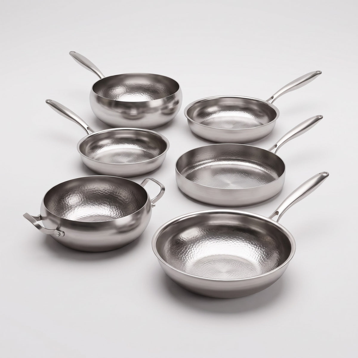 Hatori Kōmyō 光明 Series – Complete Kitchen Set, 6 Pieces with 3 Lids, on light grey