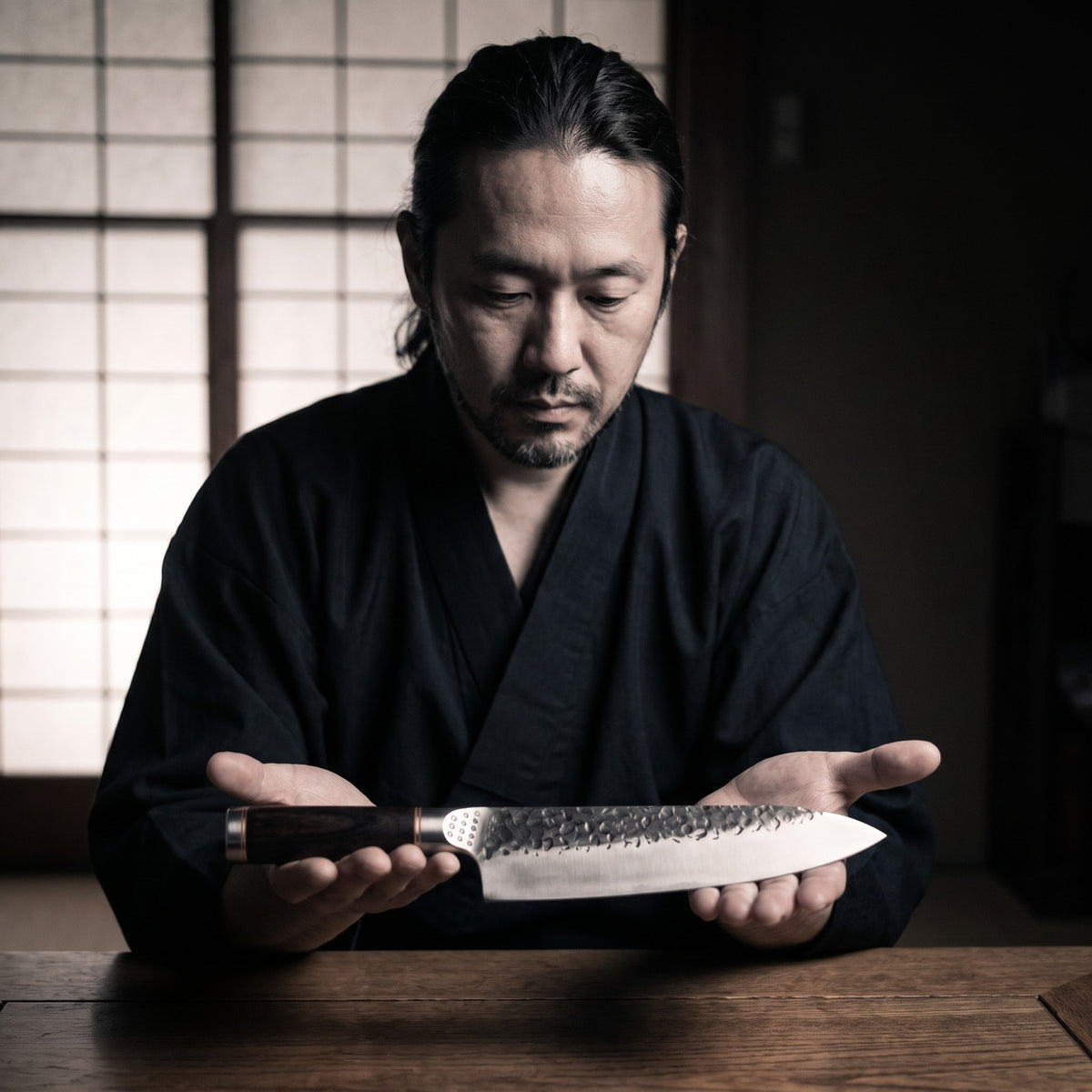 Hatori Tsuchime 槌目 Series – Hammered Gyuto 21 cm, in hand