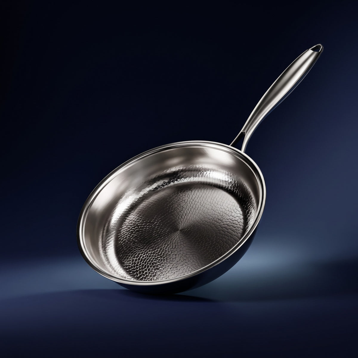 Hatori Kōmyō 光明 Series – Hammered Titanium Pan