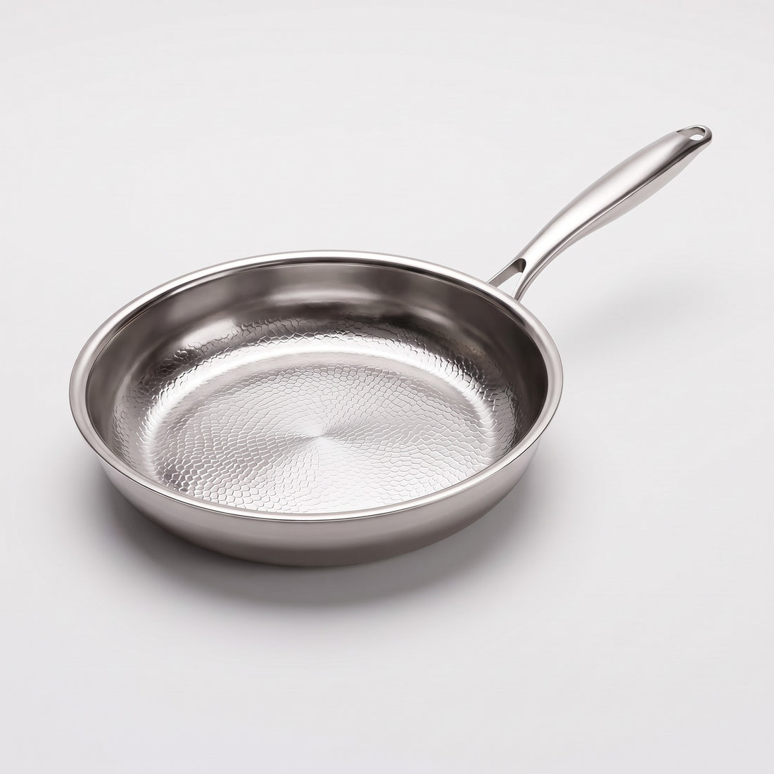 Hatori Kōmyō 光明 Series – Hammered High-Wall Titanium Pan, on light grey