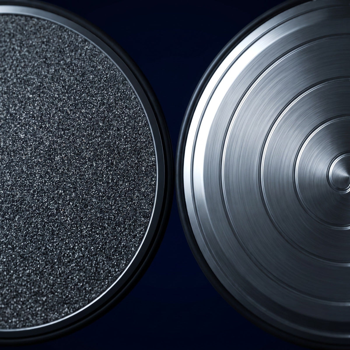 Hatori Complete Scale – Kurogane, Kasumi, Hikari + Uzumaki Discs with Leather Strop, close-up
