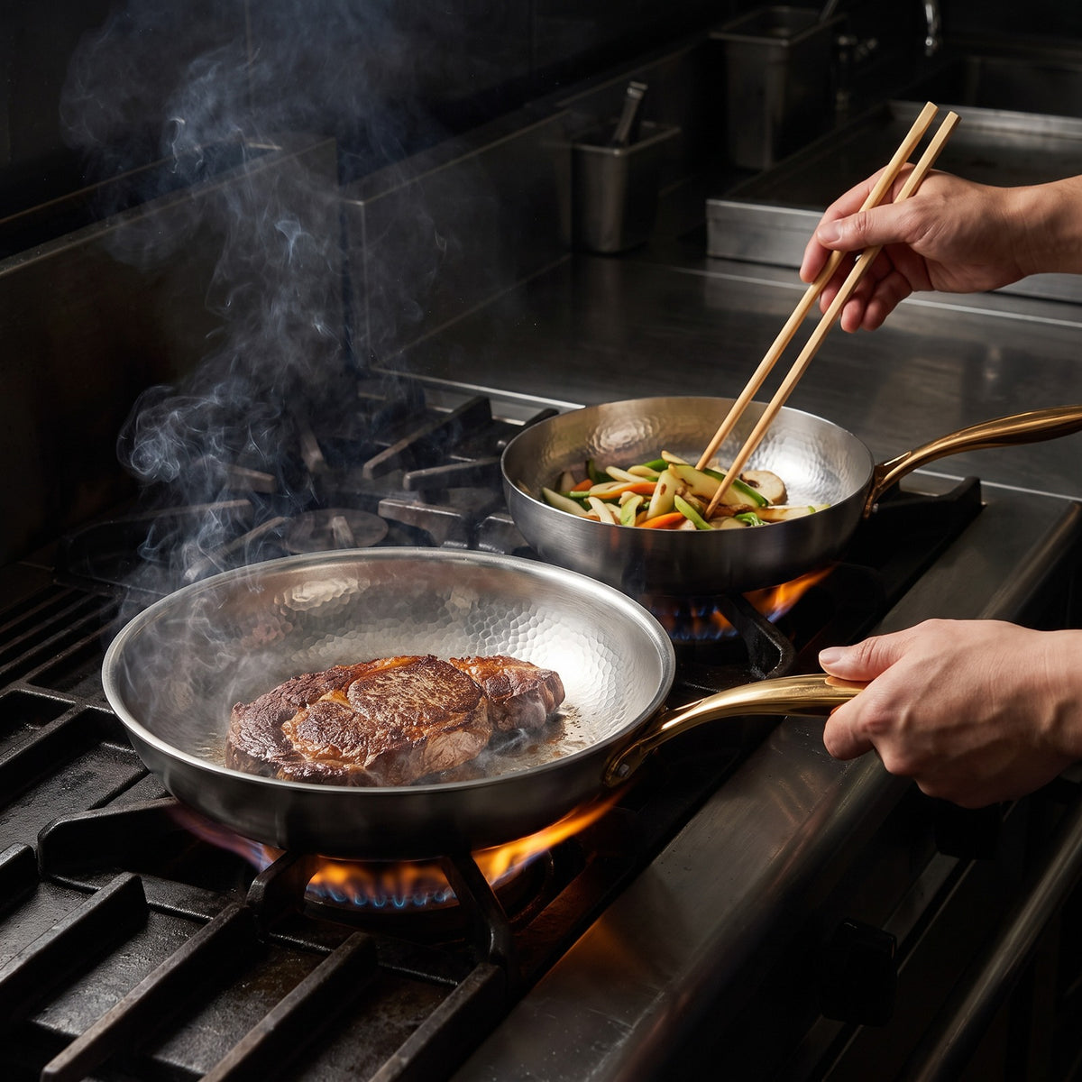 Hatori Kōmyō 光明 Kin 金 Edition – Complete Kitchen Set, 6 Pieces with 3 Lids, in use on the stove
