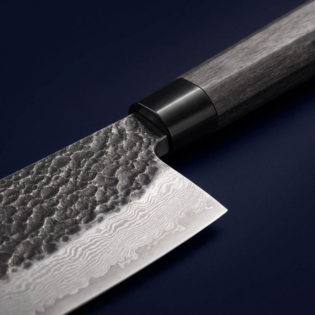 Hatori Tsuchime 槌目 Series – Hammered Vegetable Knife 18 cm, close-up of the bolster