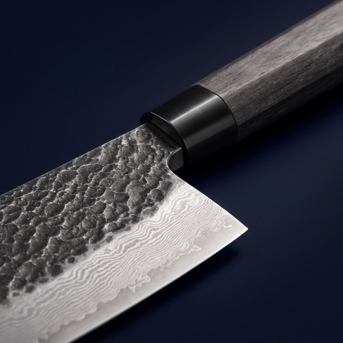 Hatori Tsuchime 槌目 Series – Hammered Vegetable Knife 18 cm, close-up of the bolster