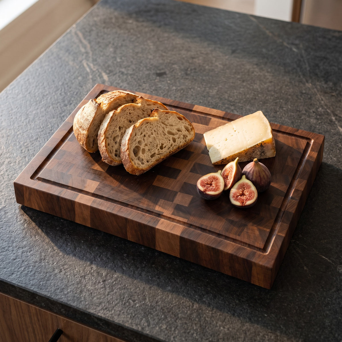 Hatori Kurumi 胡桃 Series – Solid Walnut Cutting Board, serving
