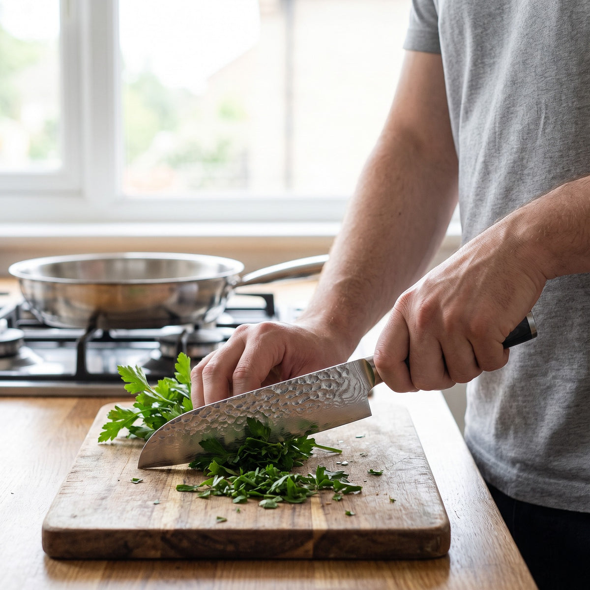 Hatori Mori 森 Series – Hammered Santoku 18 cm, in a home kitchen