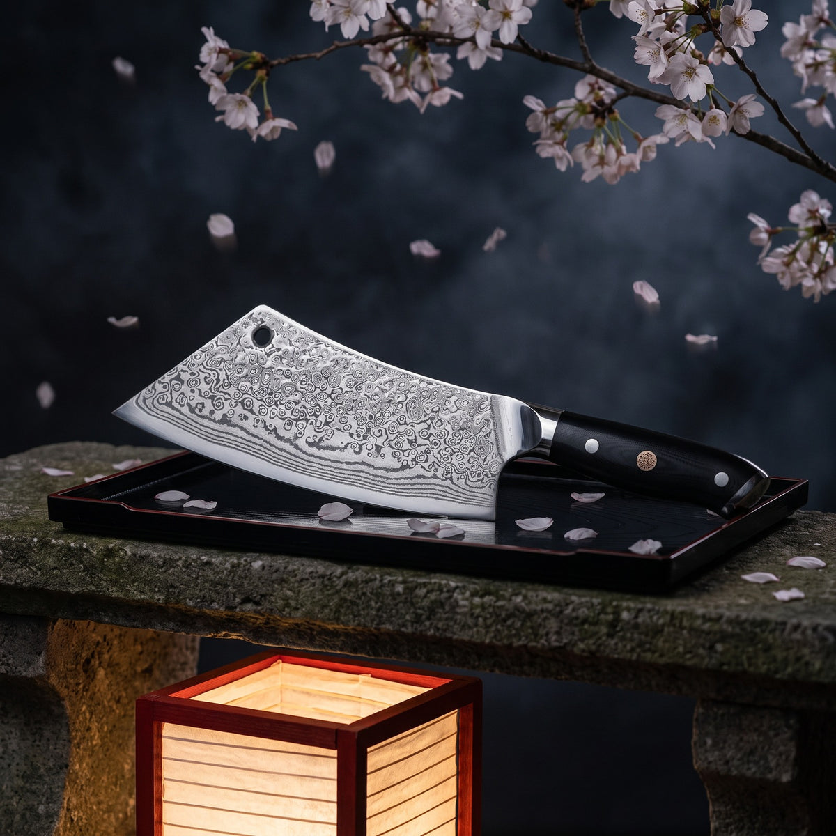 Hatori Kokuyō 黒曜 Series – Damascus Hybrid Cleaver 20 cm, under the cherry tree