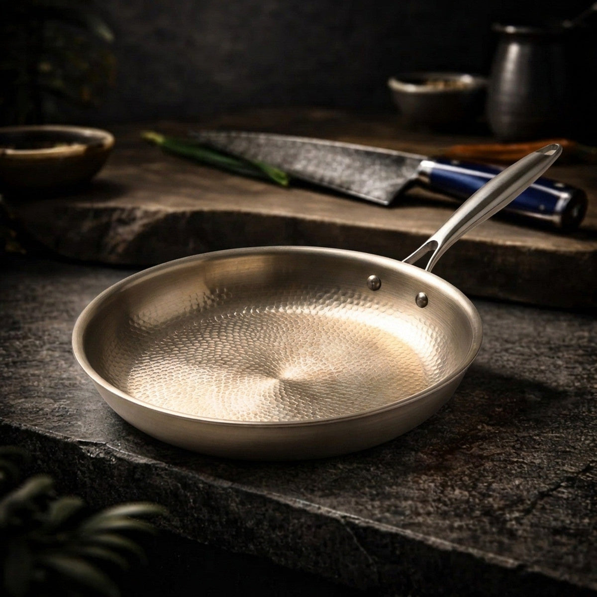 Hatori Komyo titanium frying pan